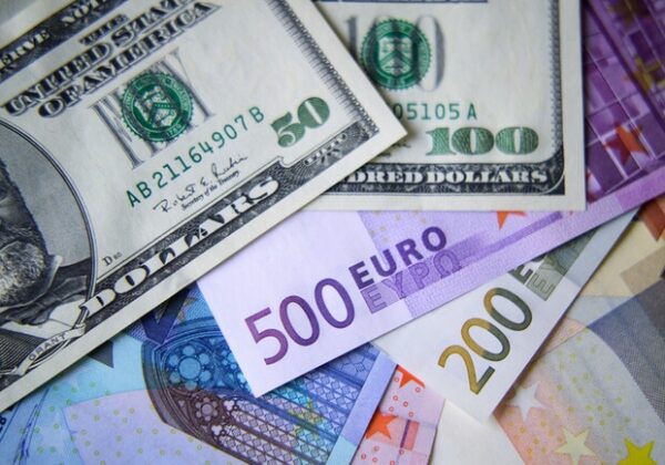 Курс валют в Украине 16 марта 2024 года: сколько стоит доллар и евро Курс валют в Украине 16 марта 2024 года: сколько стоит доллар и евро