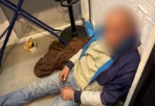 Одевали собачий ошейник и требовали деньги: в Одесской области молодые люди держали в неволе мужчину