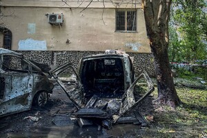 РФ атаковала Одессу дронами: обломки БпЛА упали на дом, пострадали люди РФ атаковала Одессу дронами: обломки БпЛА упали на дом, пострадали люди